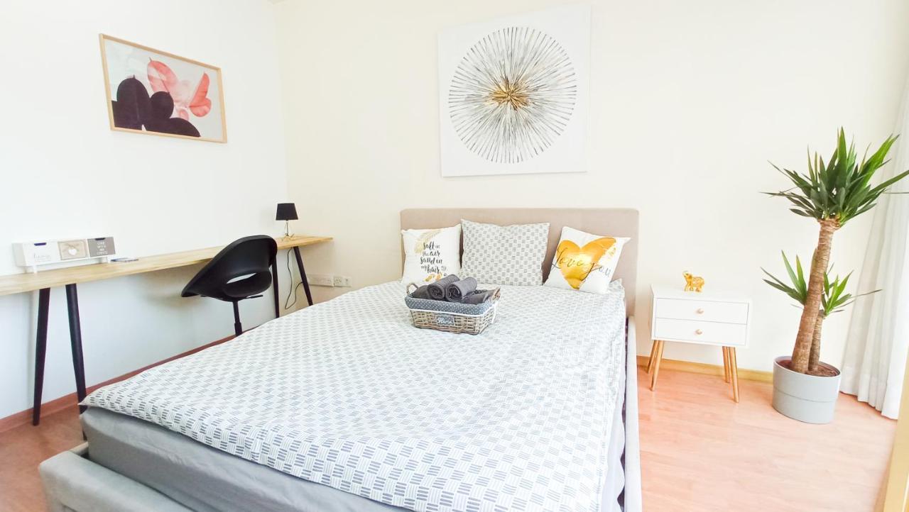 1A Beach & Business Apartment In The City Center! Lárnaka Eksteriør bilde